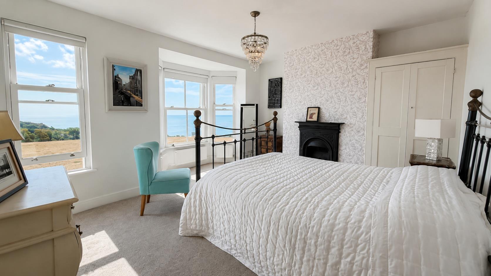 4 bed property in Priory Road, Hastings